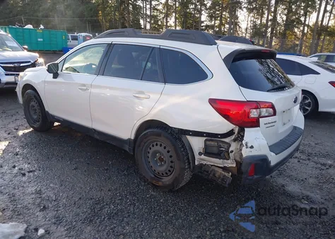 2018 Subaru Outback 2.5I Premium z USA, uszkodzony, nr VIN 4S4BSAFC6J3276186